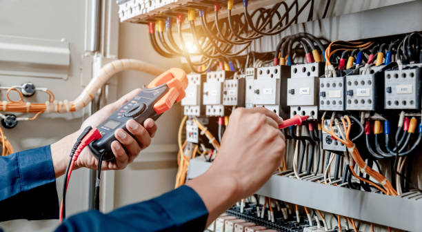 Best Electrical Troubleshooting Services  in Carlyle, IL