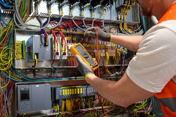 Best Best Electricians Near Me  in Carlyle, IL
